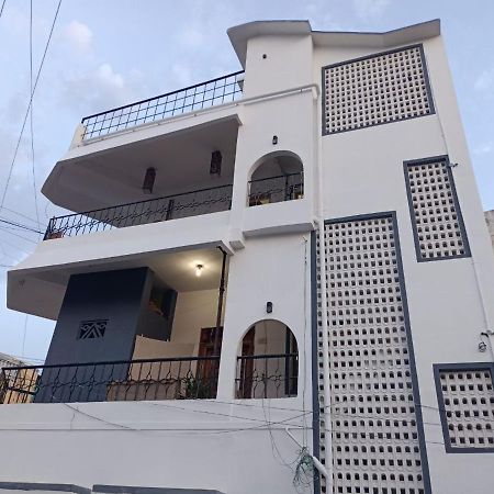 Cathe'S Town House Ξενοδοχείο Ποντισερί Εξωτερικό φωτογραφία